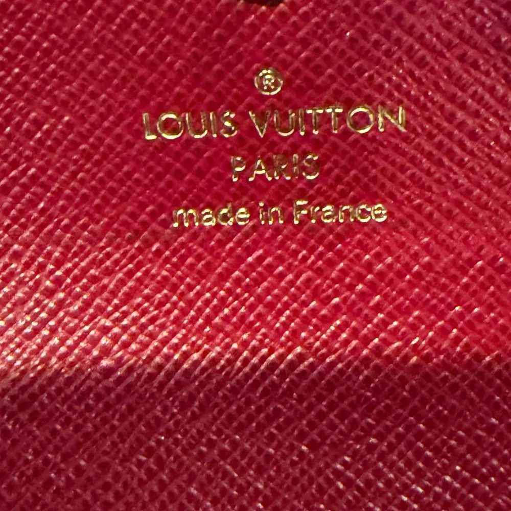 Louis Vuitton Sarah Style Multicartes Card Case - Fuchsia and Monogram - Picture 6 of 10